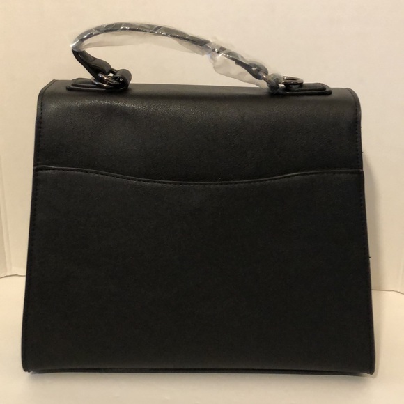 LouLu purse w/ shoulder strap - Picture 4 of 11